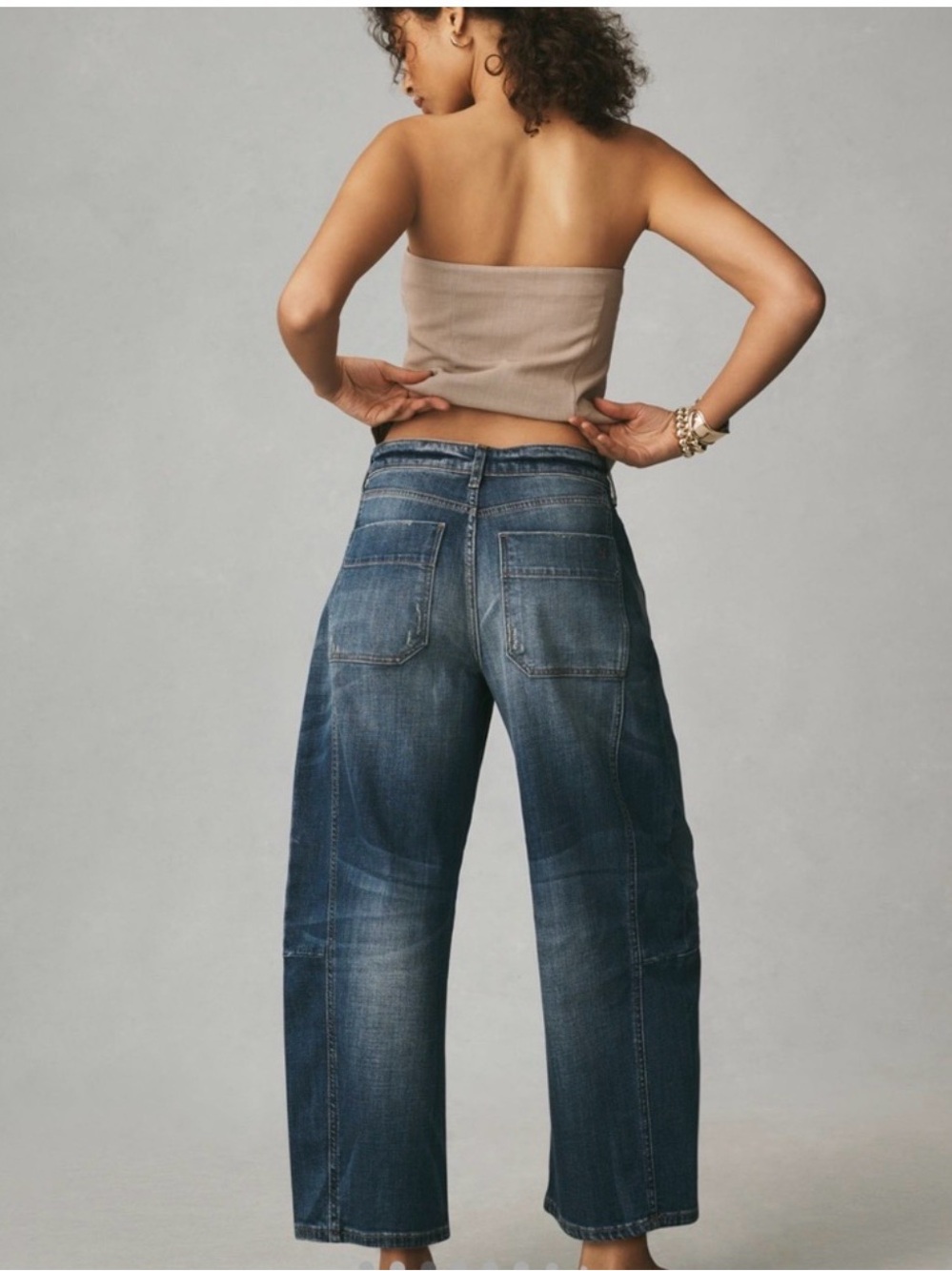 Pilcro barrel jeans  Women's Jeans in light wash - Picture 3 of 11